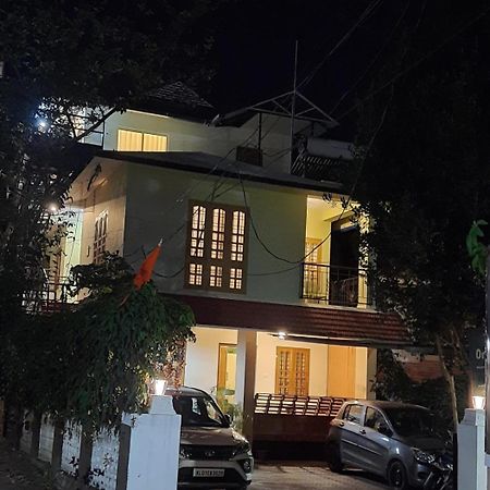 Oriole Homestay เทกคาดี ภายนอก รูปภาพ