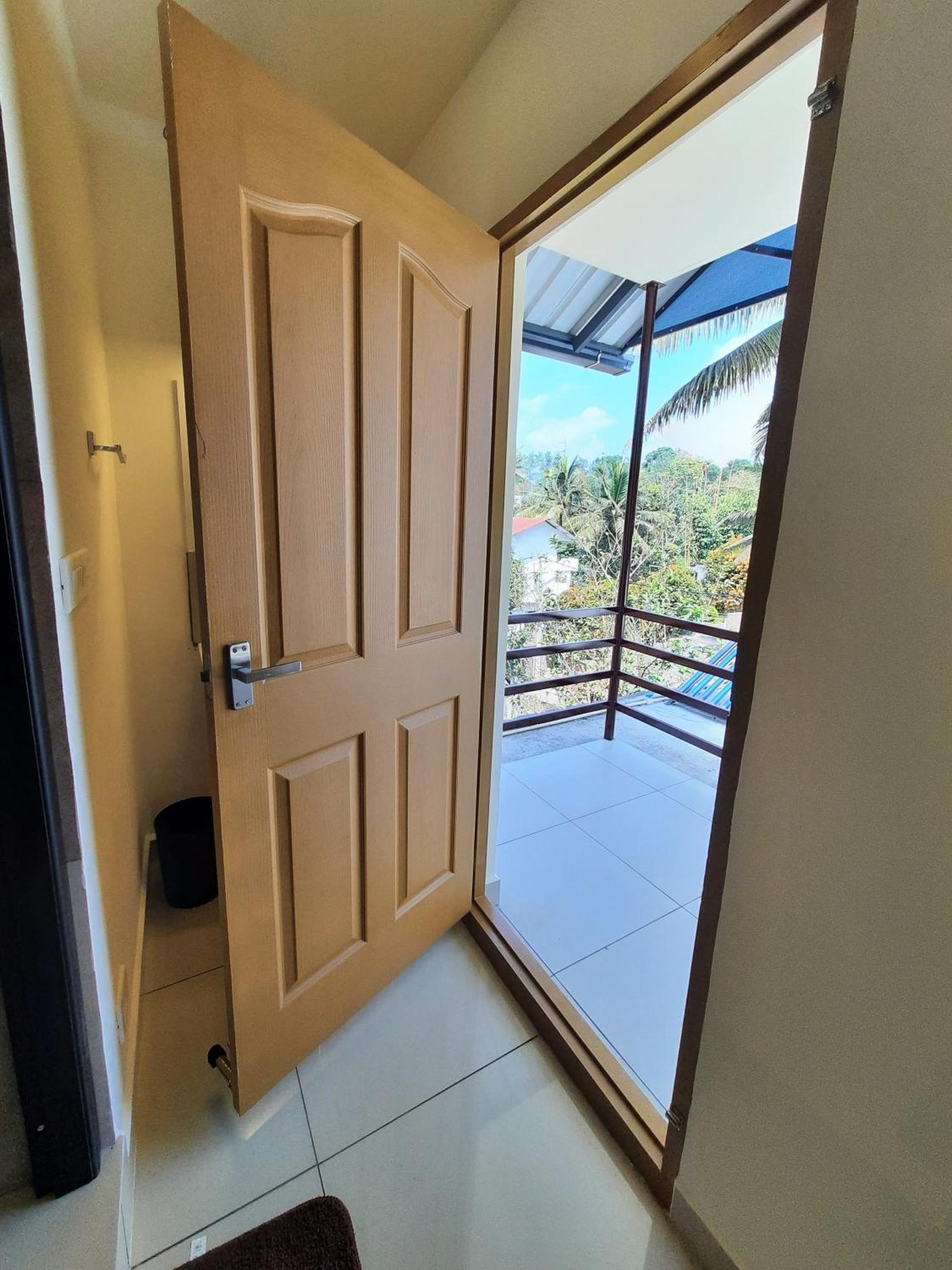 Oriole Homestay เทกคาดี ภายนอก รูปภาพ
