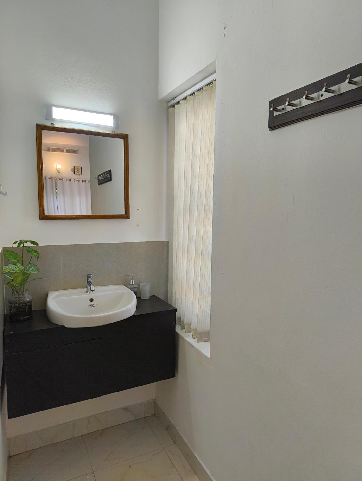 Oriole Homestay เทกคาดี ภายนอก รูปภาพ