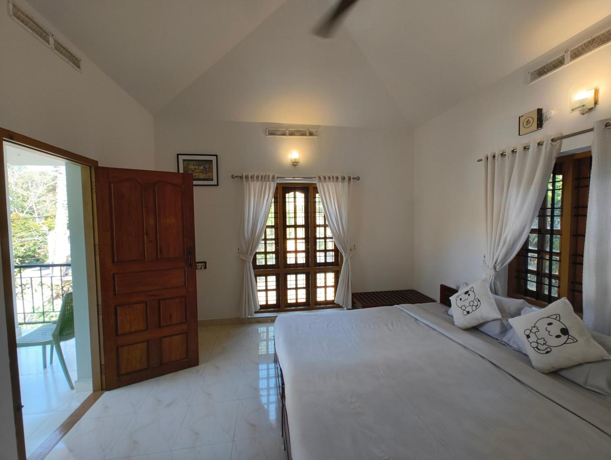 Oriole Homestay เทกคาดี ภายนอก รูปภาพ