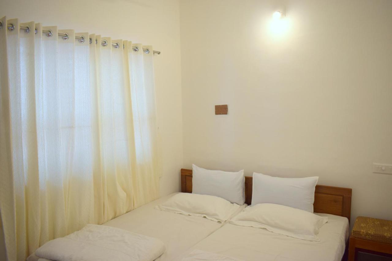 Oriole Homestay เทกคาดี ภายนอก รูปภาพ